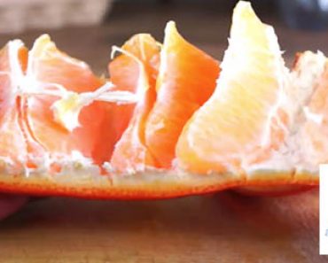 Oletko aina kuorinut appelsiinin väärin? Katso näppärä tekniikka