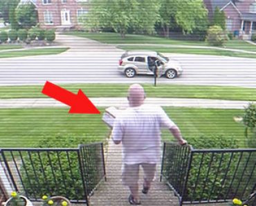 Video: Mies varastaa paketin – Minuuttia myöhemmin hän tajuaa tehneensä pahan virheen