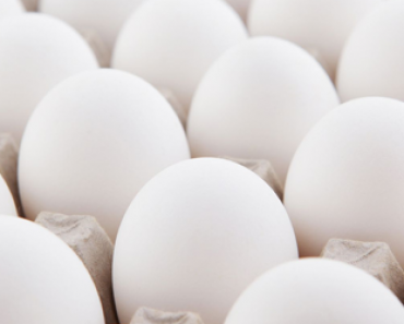 Päihtynyt mies työnsi 15 kananmunaa takapuoleensa – joutui sairaalaan